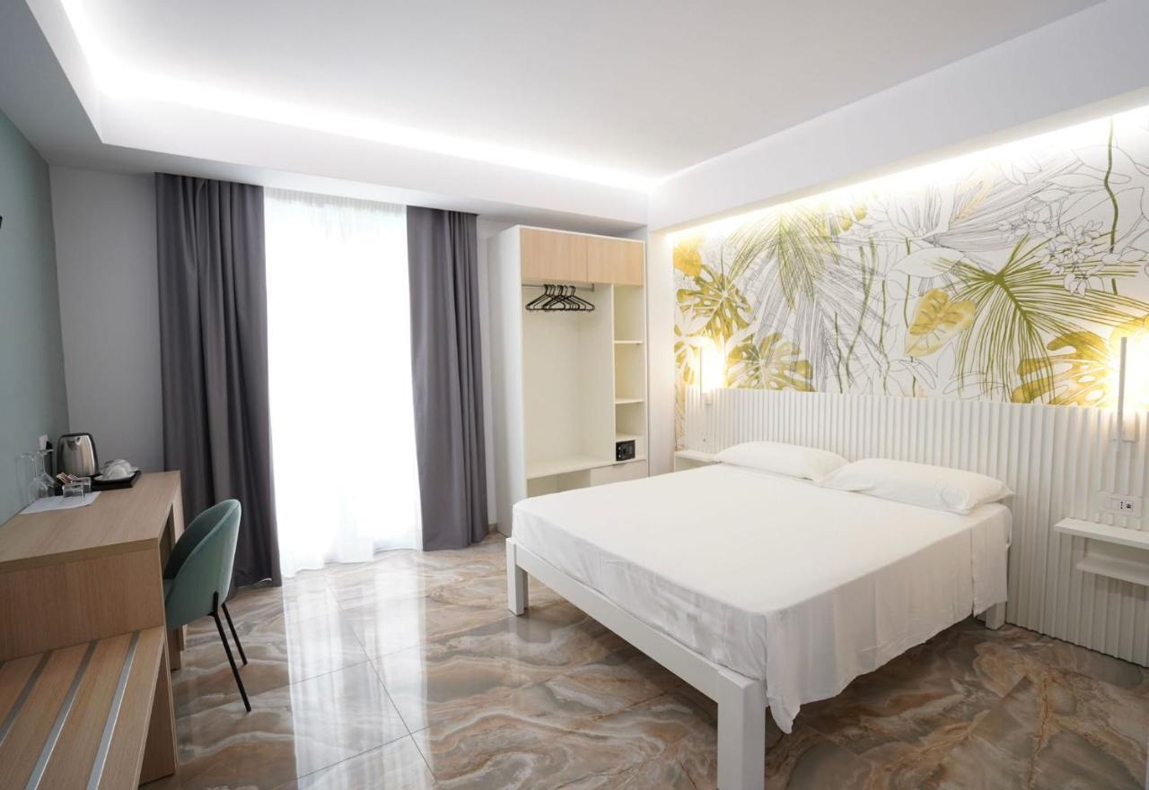 Harmony Tropea Rooms & Suites Esterno foto